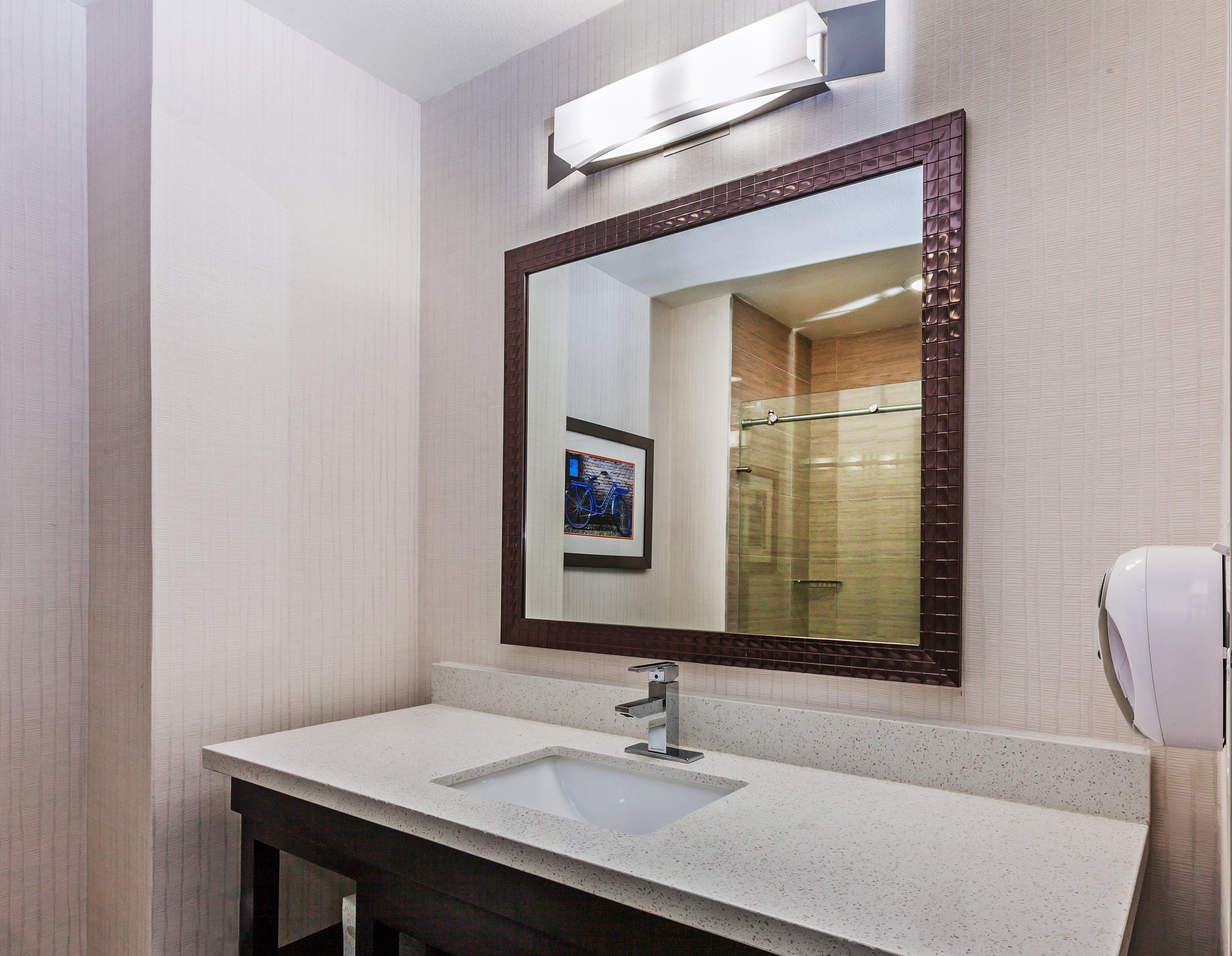 Holiday Inn Express & Suites Houston East By Ihg Dış mekan fotoğraf